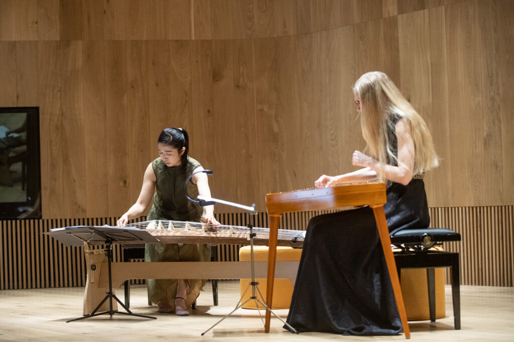 Kontsert 'Yoshino mäel' Naoko Kikuchi (koto), Kristi Mühling (kannel) Arvo Pärdi Keskus 2019, festival ESCM